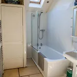 Beckside Cottage, Near Carlisle Romantic With Hot Tub Longtown (Cumbria)